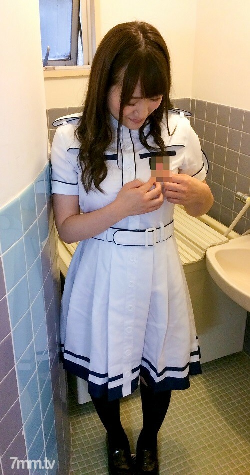 FC2-PPV-1237064 (Gachi) New Year Limited เปิดตัวการยิงส่วนตัวอายุ 18 ปี S Class Idol Class G Cup Saint เบื้องหลังฉากร่วมเพศงานเป่า Seeding Irama (ข้อมูลสมาร์ทโฟนรั่วไหล)