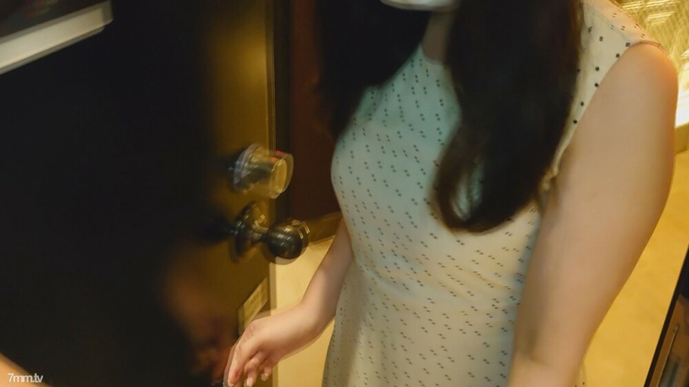 FC2-PPV-1508565 [ถ่ายแบบส่วนตัว] * แปลโดย อาจารย์ลูกศิษย์อาลี! แม้ว่าเธอจะเป็นผู้หญิงที่แต่งงานแล้ว แต่เธอก็จมลงไปในกิ่งไม้อีกอันหนึ่งและตกอยู่ในเกลียวด้านลบ ร่างกายอวบอ้วนสั่นสะท้าน!