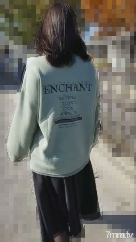 FC2-PPV-1613859 ถึงพรุ่งนี้ [รายบุคคล] หนีหนี้ก้อนโต ภรรยานมโตที่ถูกเย็ดด้วยไม้ของคนแปลกหน้าหลายคนและทำให้อสุจิหยดจำนวนมาก