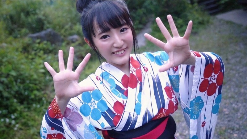 SCUTE-IF-014-03 หากคุณใช้เวลาช่วงฤดูร้อนกับเพื่อนสองสามคนในบ้านส่วนตัว – Ume Yaba / Ai