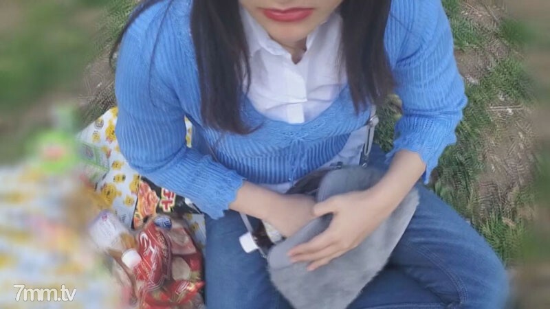 FC2-PPV-2892254 FC2-PPV-2892254 ยิงน้ำแตกทางช่องคลอดอย่างต่อเนื่องในห้องที่มีแสงสลัวซึ่งผู้หญิงคนหนึ่งที่ล้มบ้านของเธอมาเยี่ยมบ้านของเธอและดูดไม้อีกอัน