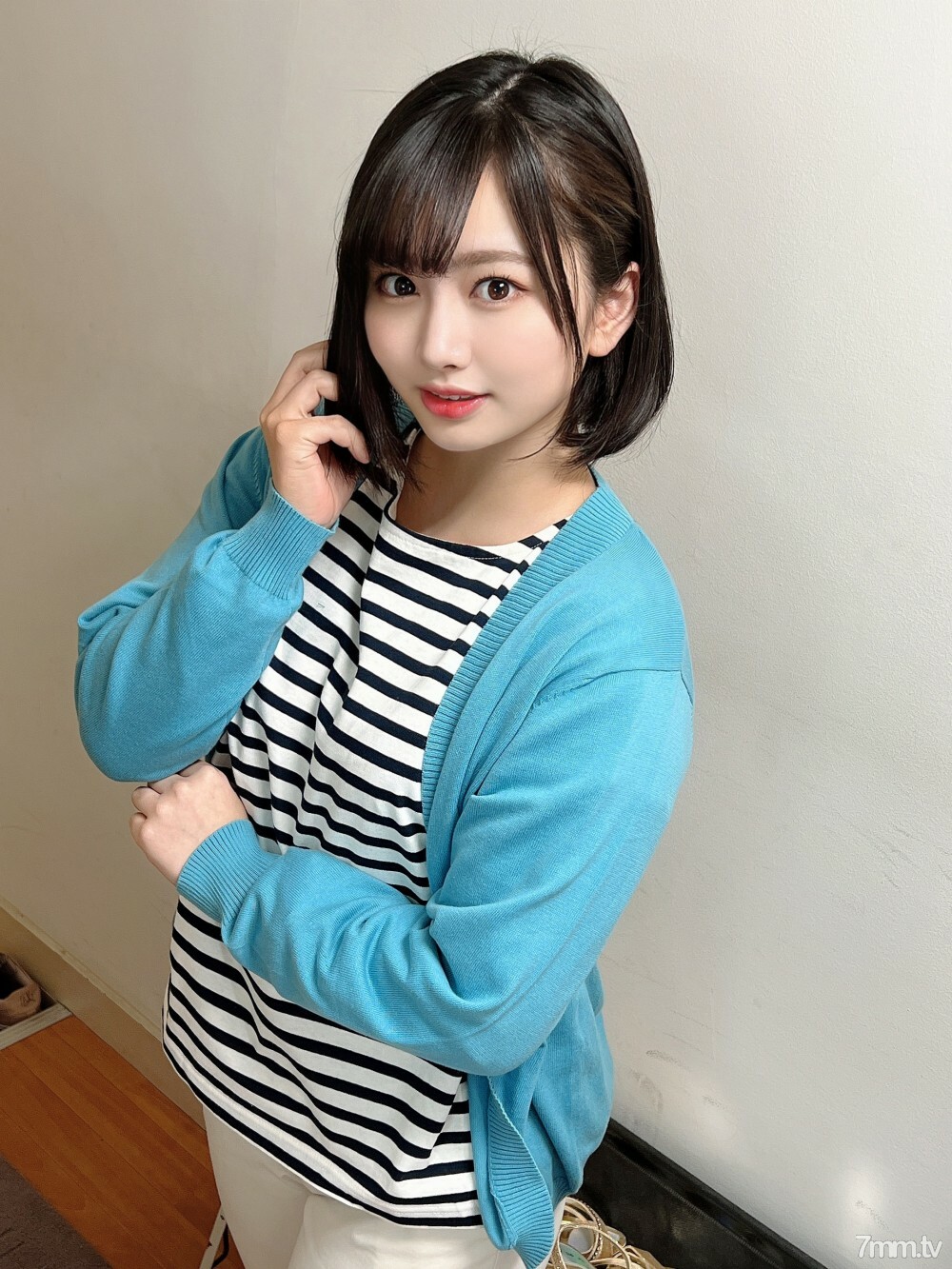 FC2-PPV-2972481 [ผู้หญิงที่แต่งงานแล้ว off-paco] คู่ภรรยาสวยอายุ 27 ปีและสนุกสนานกันอย่างเป็นบ้าเป็นหลังปาร์ตี้ Off-paco 11 มีความอ่อนไหวเกินไปและความต้องการทางเพศก็แรงเกินไป ผู้หญิงที่แต่งงานแล้ว เพศยากของครูอานม้านั้นบ้าคลั่งและหลั่ง ล้มอย่างรุนแรง [ต่อที่ 1]