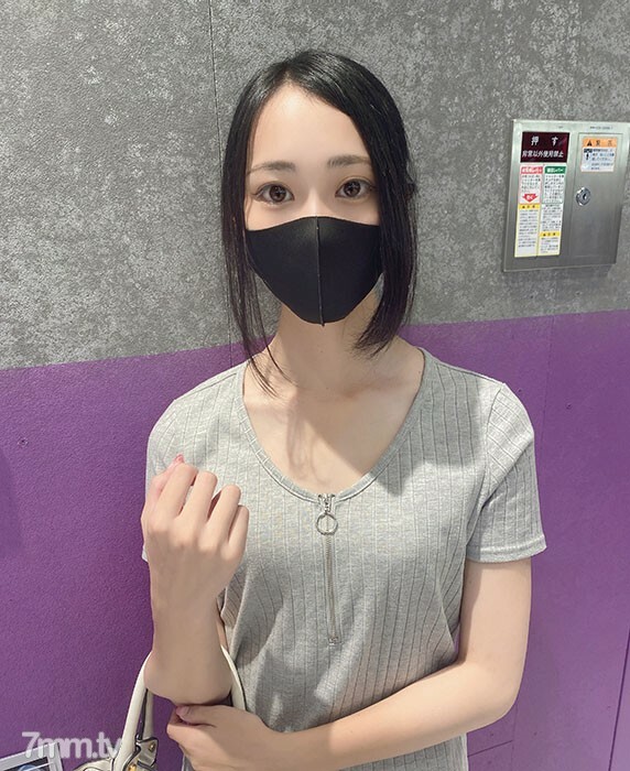 FC2-PPV-3113633 1 สัปดาห์เท่านั้น 2480→1480 เด็กสาวขี้อาย ผิวขาว ตัวสูง หุ่นเพรียวที่มีงานอดิเรกวิ่งได้รับการปรับแต่งให้เหมาะกับเธอ